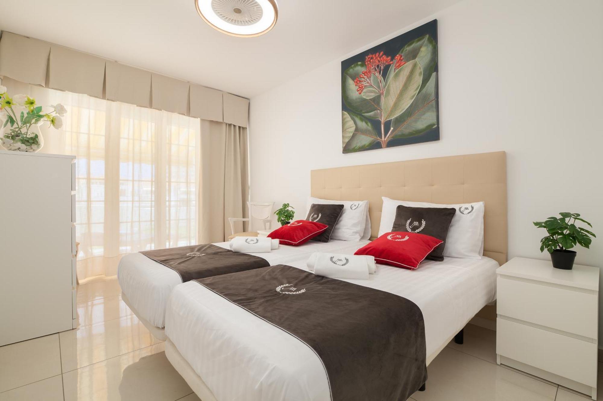 Maapartmentses Garden City Playa Feñabe Екстериор снимка