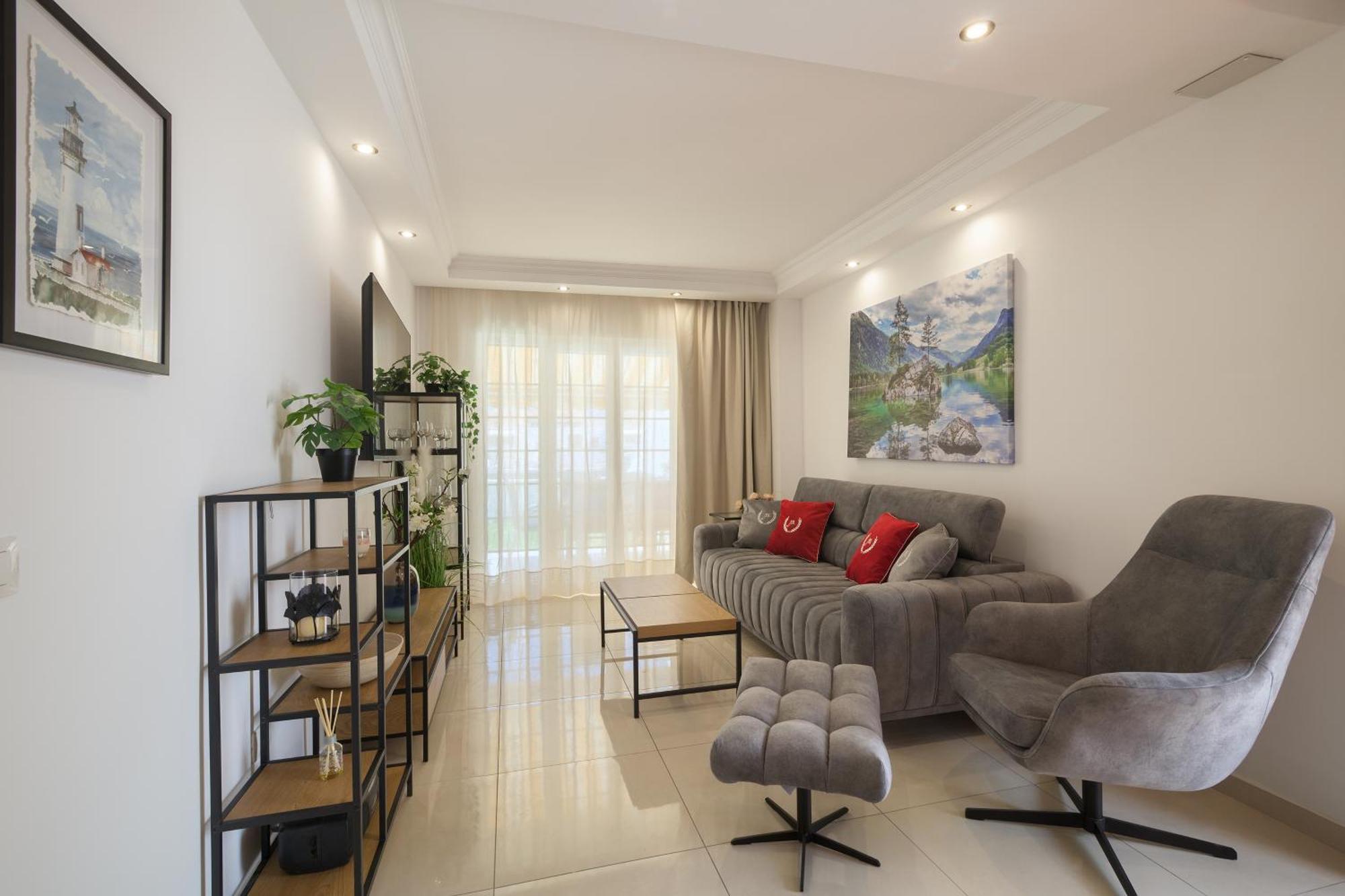 Maapartmentses Garden City Playa Feñabe Екстериор снимка